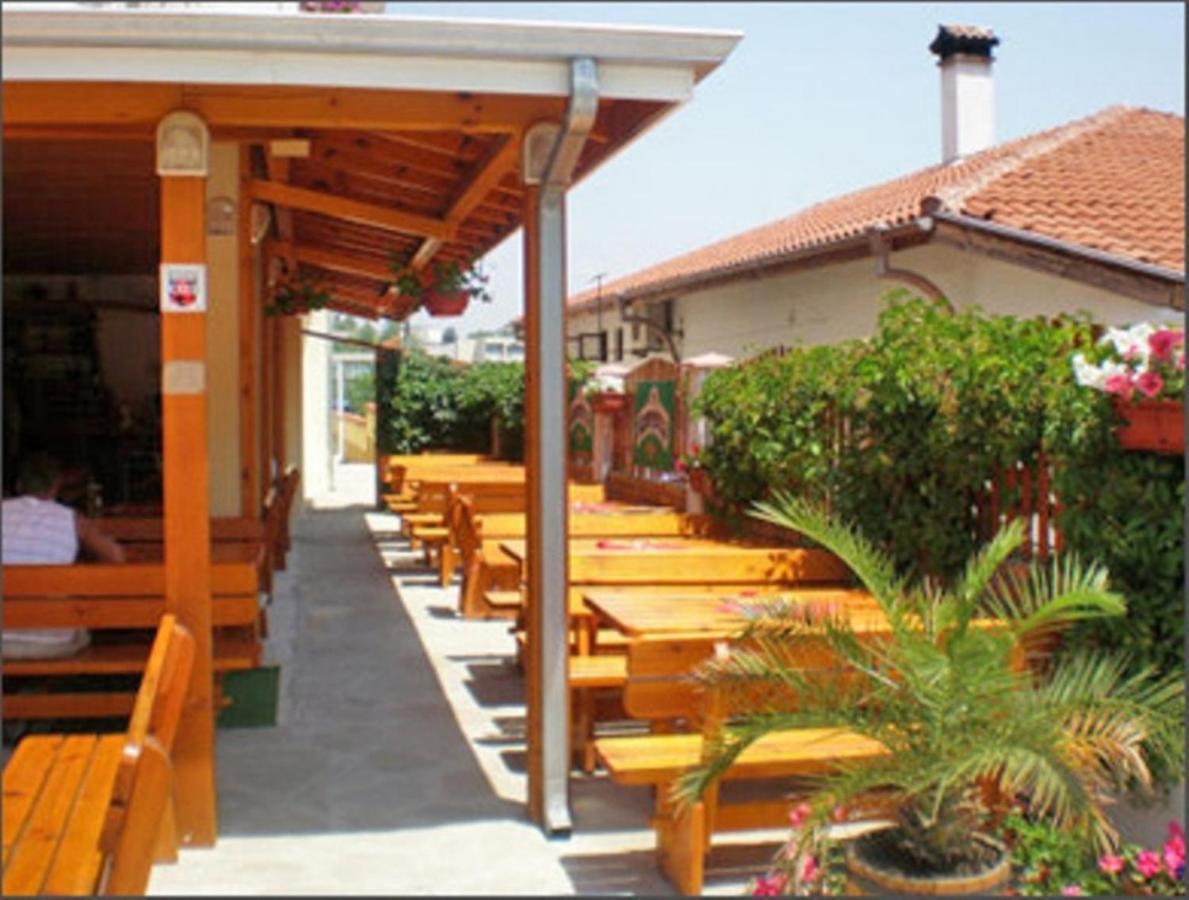 Hotel Niko Кранево Екстериор снимка