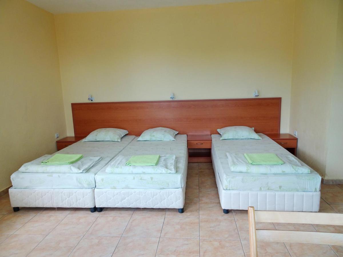 Hotel Niko Кранево Екстериор снимка
